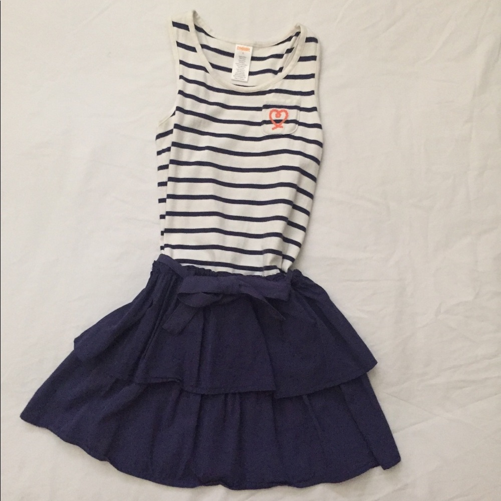 ALL are size 8 girls - Picture 5 of 6